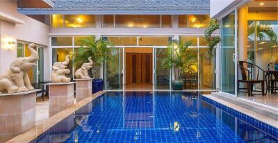 5 Bedroom Luxe Pool Villa – Near Nai Harn and Rawai Beaches