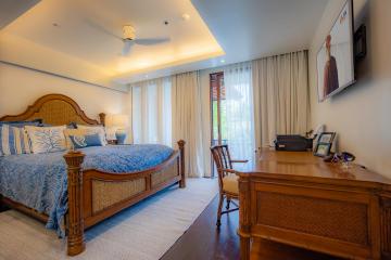 4 Bedroom Triplex Penthouse With In-house Berth for Sale at Royal Phuket Marina, Phuket