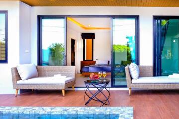 Modern, Luxurious and Beautiful Pool Villa For Sales In Rawai.