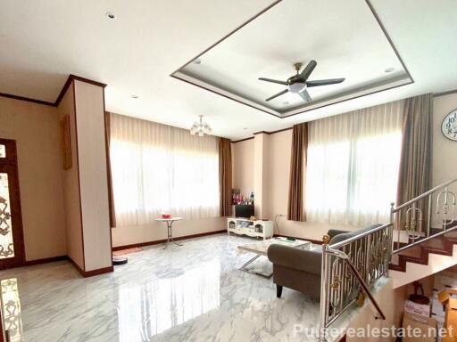 7 Bedroom, 3-story House for Sale near Bangkok Hospital, Phuket