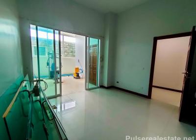 Sea View Building in Patong with Luxury Apartments Potential