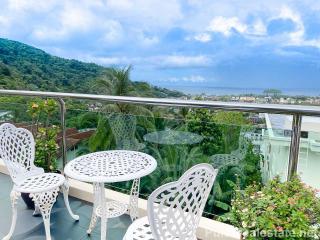 6 Bedroom Sea View Freehold Townhouse at Kata Top View