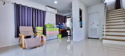 Single House for Rent in Sri Racha