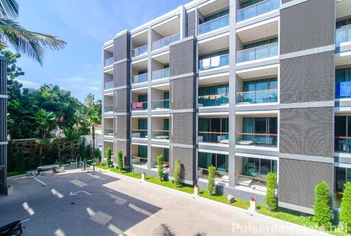 One Bedroom Foreign Freehold Serviced Apartment near Laguna, Phuket for Sale