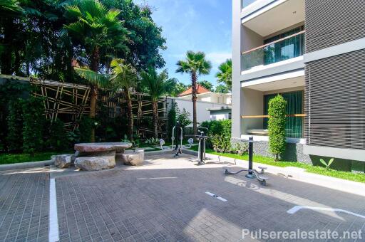 One Bedroom Foreign Freehold Serviced Apartment near Laguna, Phuket for Sale