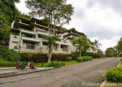 4 Bedroom Duplex Penthouse at Blue Canyon Golf & Country Club