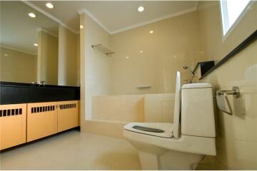 Penthouse Duplex for Rent: Pet-Friendly & Steps Away from BTS Phrom Phong - 920071001-12381