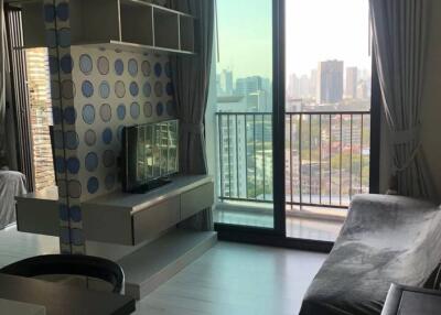 1 Bed 1 Bath 30 SQ.M WYNE Sukhumvit