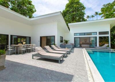 Amazing 4-beds pool villa near PBISS For Sale. Prime location - Chaweng Noi, Koh Samui - 920121001-1774