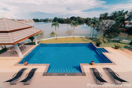 Exclusive Lakefront 5 Bedroom Villa for Sale in Land & House Park, Chalong, Phuket