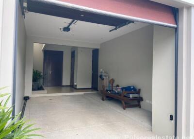 Two Bedroom Pool Villa for Sale in Si Sunthon, near Blue Tree Phuket