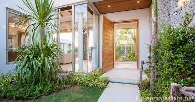 Tropical Luxury 3 Bedroom Balinese Style Pool Villa, Si Sunthon, Phuket