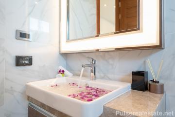 Stylish 3 Bedroom Private Pool Villa For Sale - Only Minutes from Bangtao Beach, Phuket