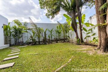 Residential Family Villa on Large Plot in Convenient Layan Location