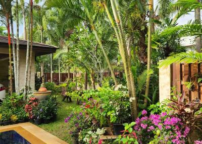 Contemporary 4 Bedroom Pool Villa in Kathu, Near Loch Palm Golf Club & Phuket Country Club