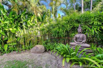 Luxury One-bedroom Bali Style Pool Villa for Sale, Baan Bua Naiharn