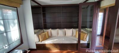 4+1 Bedroom Pool Villa for Sale, Phase 1 of Sai Taan, Walking Distance to Bangtao Beach