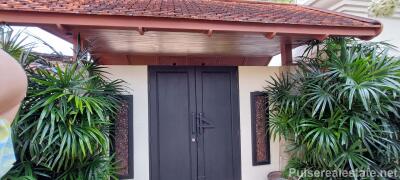 4+1 Bedroom Pool Villa for Sale, Phase 1 of Sai Taan, Walking Distance to Bangtao Beach