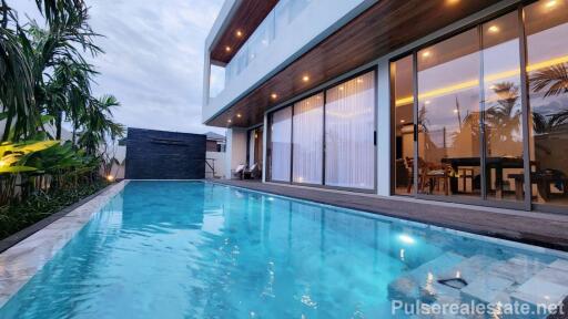 Timeless Pool Villa for Sale at Land and House Park in Chalong, Phuket