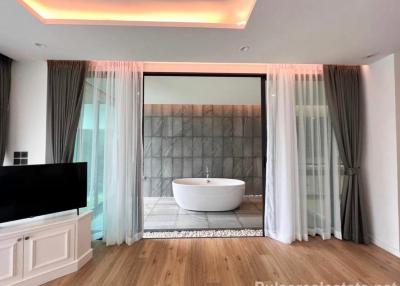4 Bedroom Private Pool Villa For Sale on Bypass Road, Phuket Town/Kohkaew
