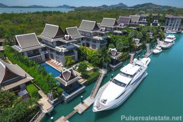 Waterfront Luxury 5 Bed Villa With Private Yacht Berth in Royal Phuket Marina, Phuket