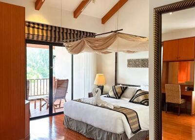 Luxury Lake view Pool 4 Bedroom Villa for Sale in Laguna Cove, Phuket