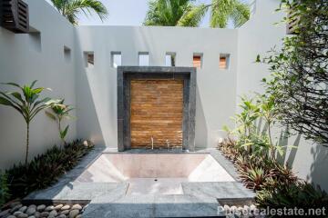 4 Bedroom Private Pool Villa for Sale in Baan Bua, Nai Harn, Phuket