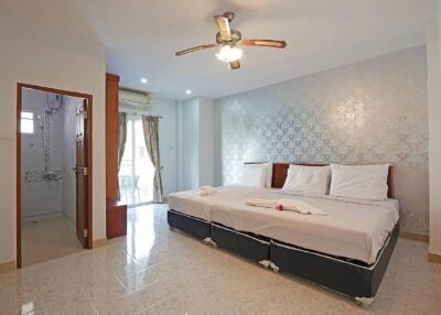 7 Bedrooms House for Rent in Jomtien