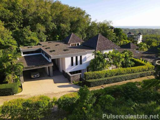 Luxury 5 Bed Sea View Villa in the Hills of Layan, Phuket, Only a few Minutes from Beach