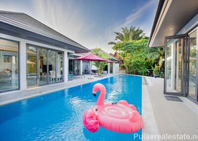 Stunning 4 Bedroom Mountain View Pool Villa in Rawai for Sale - Perfect Condition - Quiet Location