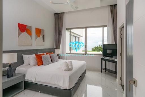 For sale: 6 Bedrooms Ocean views Pool Villas in Kamala, Phuket.