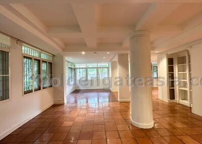 3-Bedrooms Duplex Apartment - Wireless Road