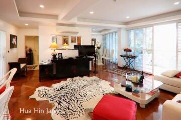 Spacious and Well Maintained 2 Bedroom Sea View Unit at Baan Chai Thalay Beachfront Condo for Sale in Hua Hin