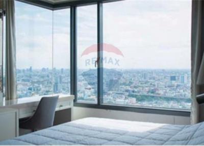 Luxury condo, prime location, spacious rooms, near BTS Ratchathewi. - 920071065-372