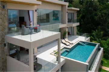 Stunning 4 Bedrooms Villa in Chaweng Noi