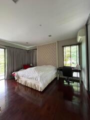 house for sale, Nantawan Pinklao-Ratchaphruek. Borommaratchachonnani Road Usable area 338 sq m.,