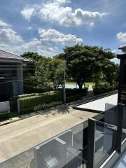 sale! Beautiful house, Setthasiri Krungthep Kreetha 2, house next to Brighton College International