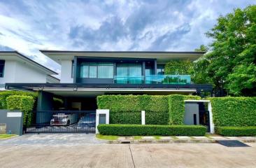 House for sale, Setthasiri Krungthep Kreetha, corner house, area 78.1 sq m., usable area 260 sq m.,