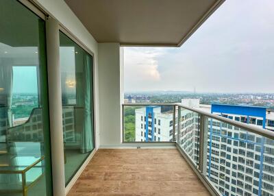 2 Bedrooms Condo in The Riviera Monaco Pattaya Na Jomtien C011157