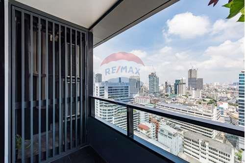 Affordable Luxury at M Silom: Spacious Rooms and Prime Location near BTS Chong Nonsi - 920071065-265