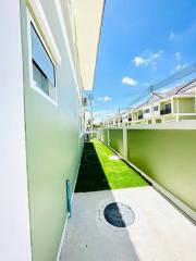 Single house for sale in Sriracha, Country Village 9.