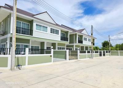 Single house for sale in Sriracha, Country Village 9.