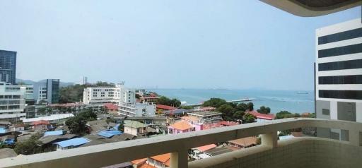 Sriracha Bay View Condo for Rent