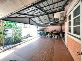 Single house for sale in Sriracha, Phasuk Village.