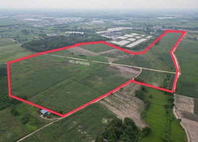 Land for sale in Nong Sak, large plot, Ban Bueng, near Chonburi Technical College.