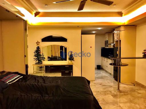 Studio Condo in View Talay 3 Pratumnak C008345