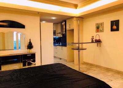 Studio Condo in View Talay 3 Pratumnak C008345