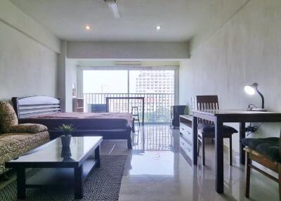 Studio for Rent in Sombat Condominium