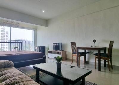 Studio for Rent in Sombat Condominium