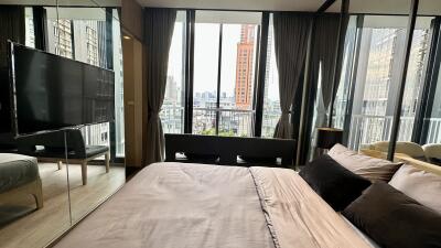 Modern Condo Sukhumvit 24